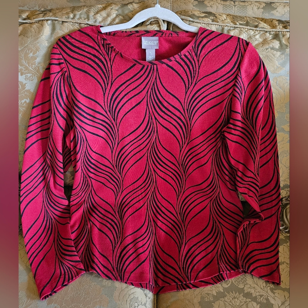 Nwot Chico's Basic Long Sleeve Patterned Tee Red/… - image 1